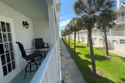 Adosado en venta en Redington Shores, Florida, 2 dormitorios, 114.92 m2 № 1909941 - foto 15