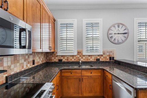 Adosado en venta en Tampa, Florida, 3 dormitorios, 175.03 m2 № 2232873 - foto 16