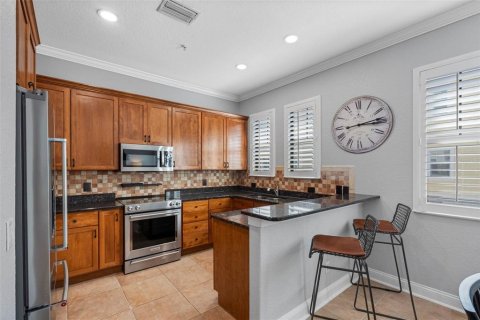Adosado en venta en Tampa, Florida, 3 dormitorios, 175.03 m2 № 2232873 - foto 13