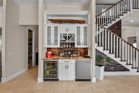 Купить виллу или дом в Кейп-Корал, Флорида 4 спальни, 528.99м2, № 1467006 - фото 13