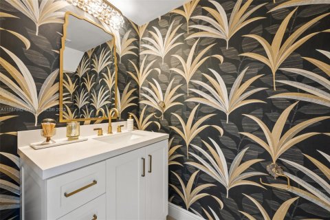 Condo in Miami, Florida, 1 bedroom  № 1942575 - photo 6