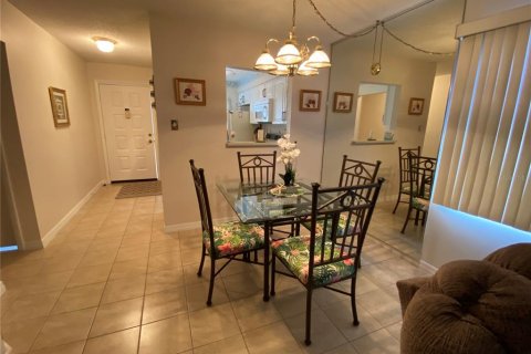 Villa ou maison à louer à New Port Richey, Floride: 2 chambres, 85.75 m2 № 1624948 - photo 3