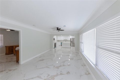 Villa ou maison à vendre à Saint Petersburg, Floride: 3 chambres, 132.39 m2 № 2289832 - photo 30
