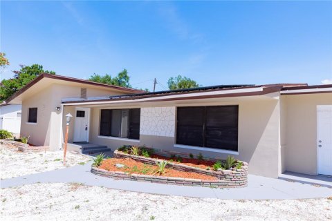 Villa ou maison à vendre à Saint Petersburg, Floride: 3 chambres, 132.39 m2 № 2289832 - photo 4