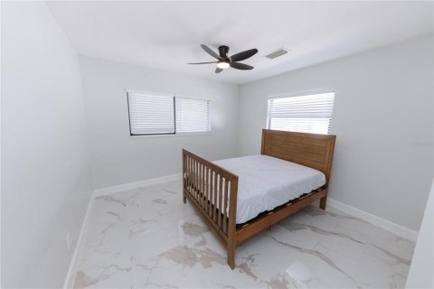 Villa ou maison à vendre à Saint Petersburg, Floride: 3 chambres, 132.39 m2 № 2289832 - photo 21