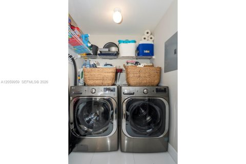 Снять в аренду кондоминиум в Авентура, Флорида 2 спальни, 122.63м2, № 2264583 - фото 21