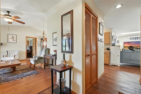 House in Ormond Beach, Florida 3 bedrooms, 166.85 sq.m. № 1909876 - photo 8