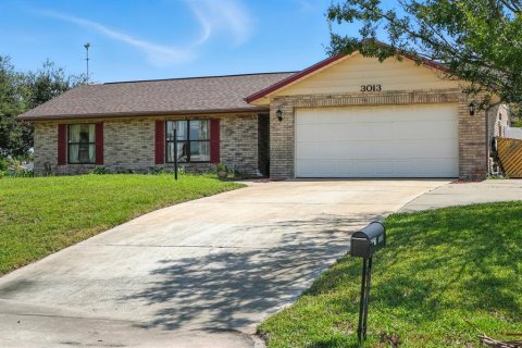 House in Ormond Beach, Florida 3 bedrooms, 166.85 sq.m. № 1909876 - photo 2