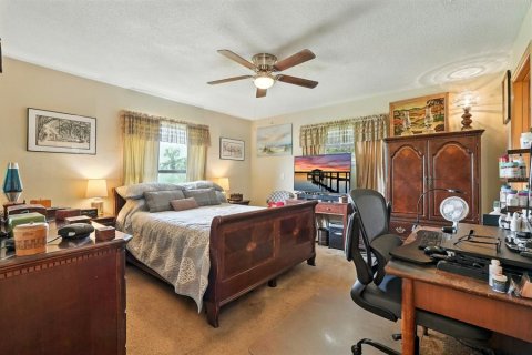 House in Ormond Beach, Florida 3 bedrooms, 166.85 sq.m. № 1909876 - photo 27