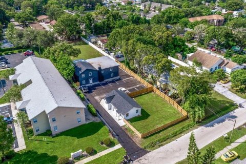 Propiedad comercial en venta en Saint Petersburg, Florida, 10 dormitorios, 466 m2 № 1530538 - foto 2