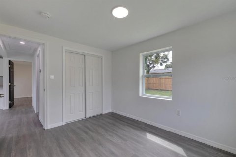 Propiedad comercial en venta en Saint Petersburg, Florida, 10 dormitorios, 466 m2 № 1530538 - foto 22