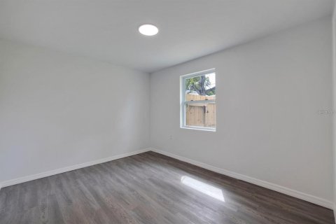 Propiedad comercial en venta en Saint Petersburg, Florida, 10 dormitorios, 466 m2 № 1530538 - foto 26