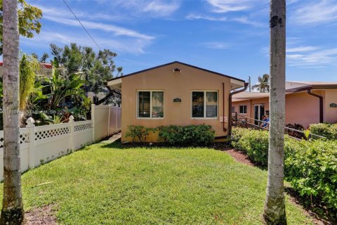Commercial property in Hollywood, Florida № 1865410 - photo 8