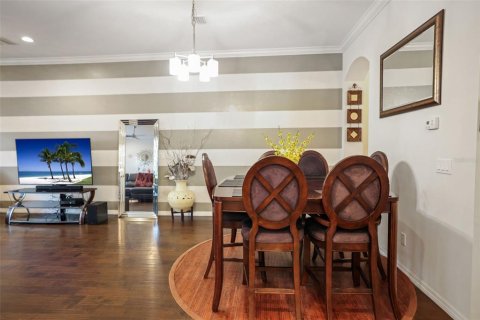Touwnhouse à vendre à Tampa, Floride: 3 chambres, 206.15 m2 № 1912149 - photo 6