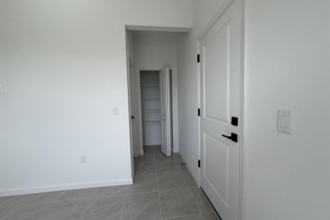 Touwnhouse à louer à Westlake, Floride: 4 chambres, 165.74 m2 № 2181211 - photo 22