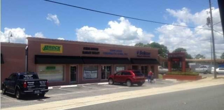 Shop in Fort Walton Beach, Florida 1021.92 sq.m. № 559077