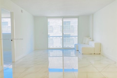 Снять в аренду кондоминиум в Майами-Бич, Флорида 1 спальня, 60.85м2, № 2020286 - фото 7