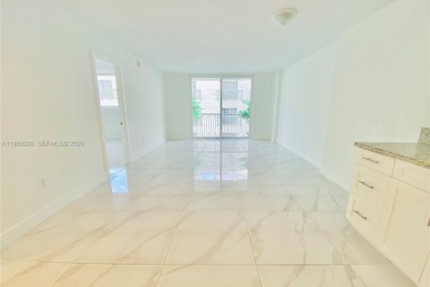 Снять в аренду кондоминиум в Майами-Бич, Флорида 1 спальня, 60.85м2, № 2020286 - фото 5