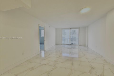 Снять в аренду кондоминиум в Майами-Бич, Флорида 1 спальня, 60.85м2, № 2020286 - фото 9