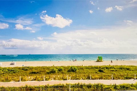 Снять в аренду кондоминиум в Майами-Бич, Флорида 1 спальня, 60.85м2, № 2020286 - фото 29