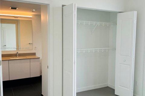 Copropriété à vendre à Miami, Floride: 2 chambres, 94.57 m2 № 1956077 - photo 17