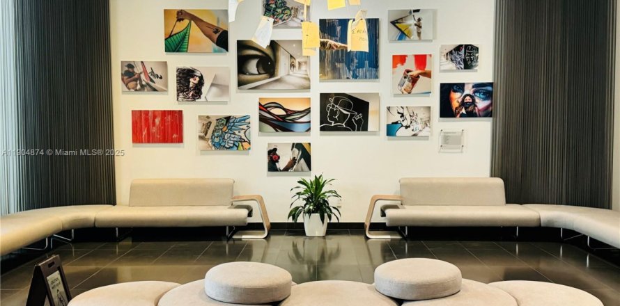 Condo à Miami, Floride, 2 chambres  № 1956077