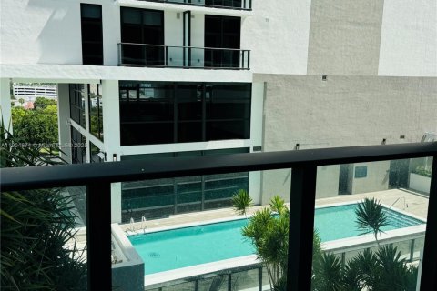 Copropriété à vendre à Miami, Floride: 2 chambres, 94.57 m2 № 1956077 - photo 16