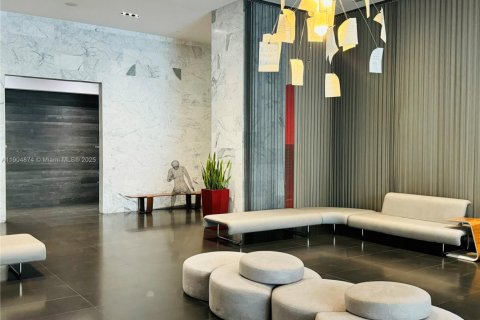 Copropriété à vendre à Miami, Floride: 2 chambres, 94.57 m2 № 1956077 - photo 3