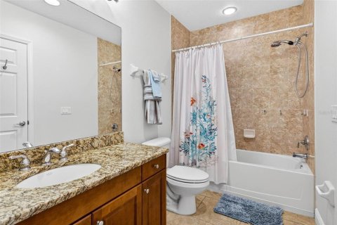 Condo in Redington Shores, Florida, 3 bedrooms № 2102000 - photo 24