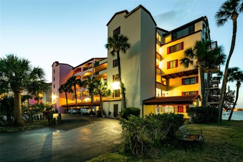 Copropriété à vendre à Daytona Beach, Floride: 2 chambres, 154.03 m2 № 2097622 - photo 3