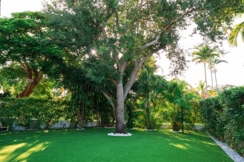 Casa en venta en Coral Gables, Florida, 7 dormitorios, 994.61 m2 № 2154937 - foto 16