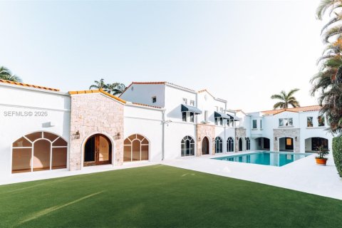 Casa en venta en Coral Gables, Florida, 7 dormitorios, 994.61 m2 № 2154937 - foto 25