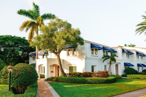 Casa en venta en Coral Gables, Florida, 7 dormitorios, 994.61 m2 № 2154937 - foto 7