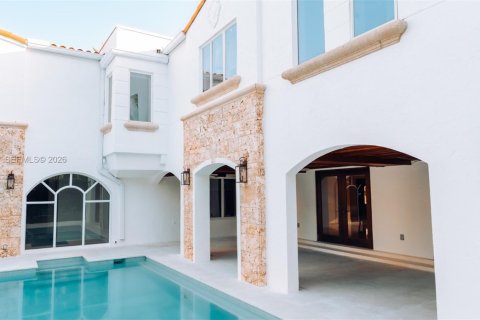 Casa en venta en Coral Gables, Florida, 7 dormitorios, 994.61 m2 № 2154937 - foto 17