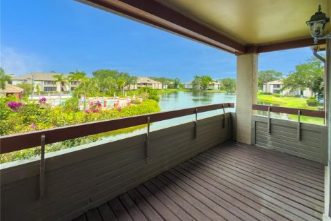 Condo in Saint Petersburg, Florida, 1 bedroom  № 2102460 - photo 22