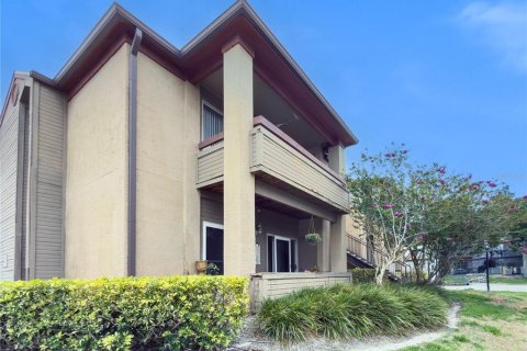 Condo in Saint Petersburg, Florida, 1 bedroom  № 2102460 - photo 4