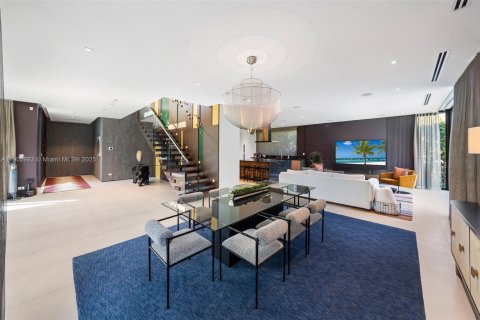 Casa en alquiler en Miami Beach, Florida, 5 dormitorios, 478.45 m2 № 2062279 - foto 22