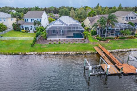 Villa ou maison à vendre à Apollo Beach, Floride: 3 chambres, 183.76 m2 № 2290489 - photo 5