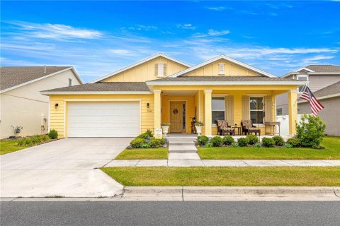 House in Ocala, Florida 4 bedrooms, 245.73 sq.m. № 1685308 - photo 1