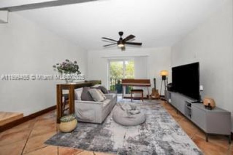 Adosado en venta en Pinecrest, Florida, 3 dormitorios, 96.62 m2 № 1951235 - foto 7