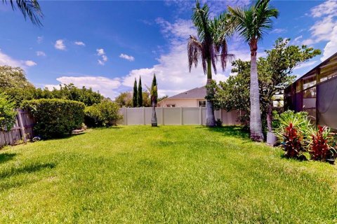 House in Orlando, Florida 4 bedrooms, 226.12 sq.m. № 2237051 - photo 19