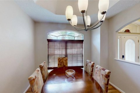House in Orlando, Florida 4 bedrooms, 226.12 sq.m. № 2237051 - photo 7