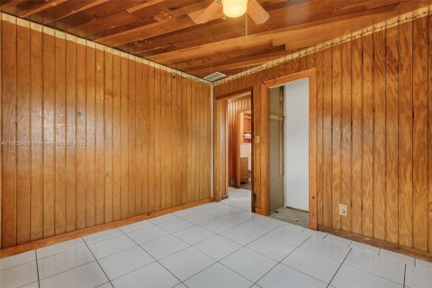 House in Homestead, Florida 3 bedrooms, 92.9 sq.m. № 1746029 - photo 10