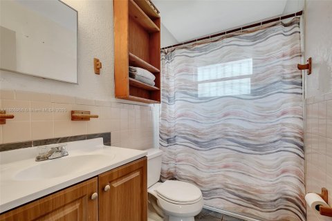 House in Homestead, Florida 3 bedrooms, 92.9 sq.m. № 1746029 - photo 13