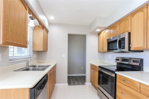 House in Clearwater, Florida 3 bedrooms, 129.51 sq.m. № 1822872 - photo 6