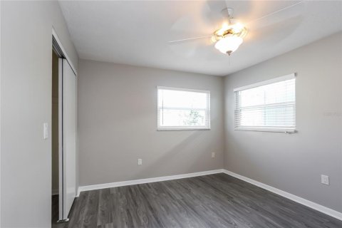 House in Clearwater, Florida 3 bedrooms, 129.51 sq.m. № 1822872 - photo 13