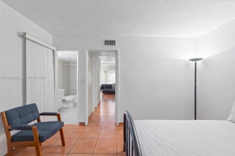 Купить кондоминиум в Хайалиа, Флорида 1 спальня, 49.05м2, № 2005144 - фото 6