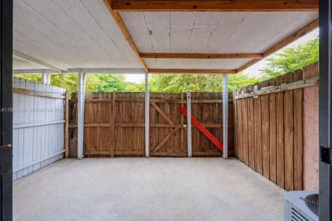 Купить кондоминиум в Хайалиа, Флорида 1 спальня, 49.05м2, № 2005144 - фото 12