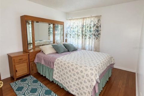 Casa en venta en Orlando, Florida, 3 dormitorios, 187.76 m2 № 2428773 - foto 10