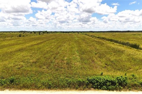 Terreno en venta en LaBelle, Florida № 2291161 - foto 30